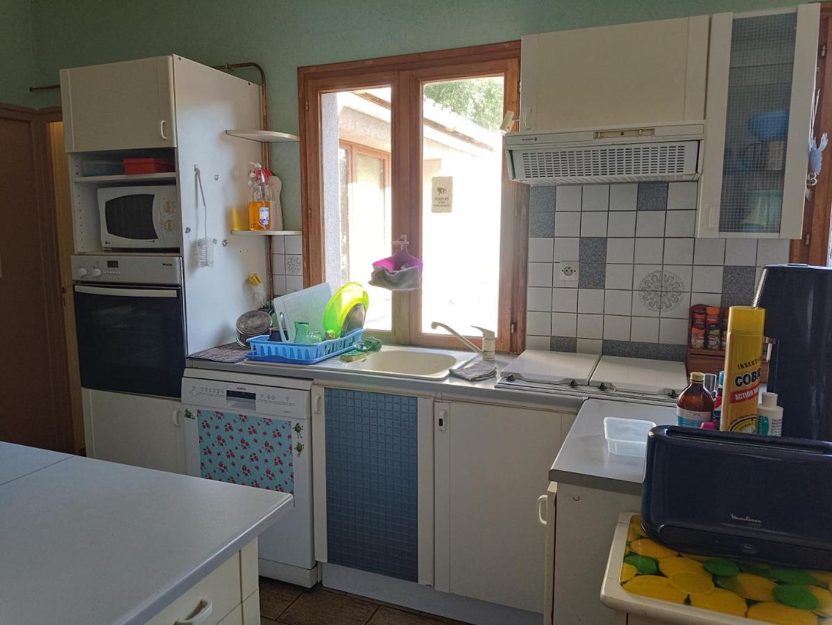Lit 2 Personnes Grand Bureau Apartment Fruges Bagian luar foto